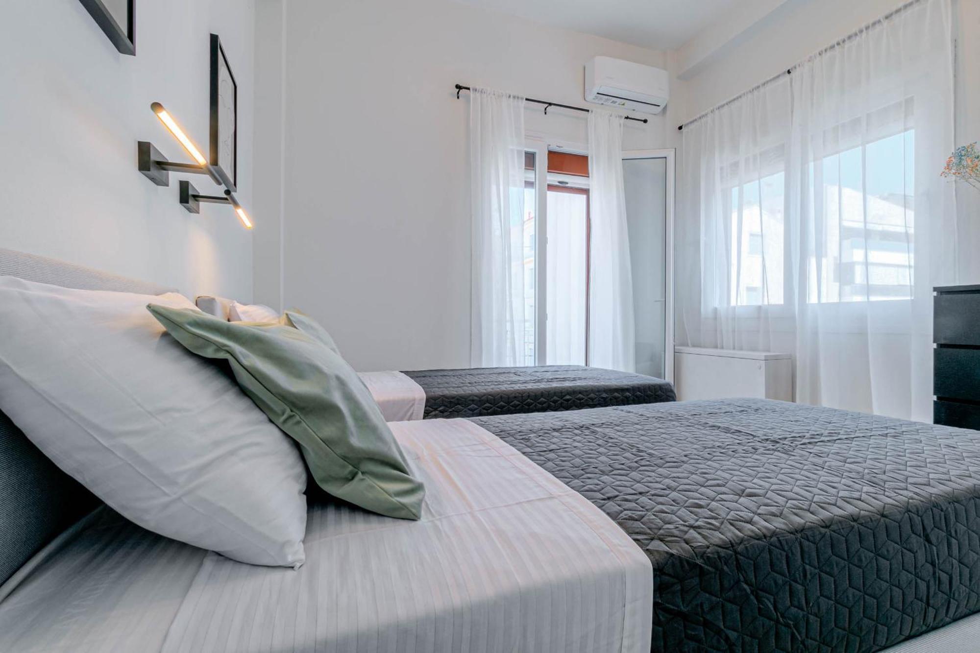Match Point Apartment, Corfu Town Buitenkant foto